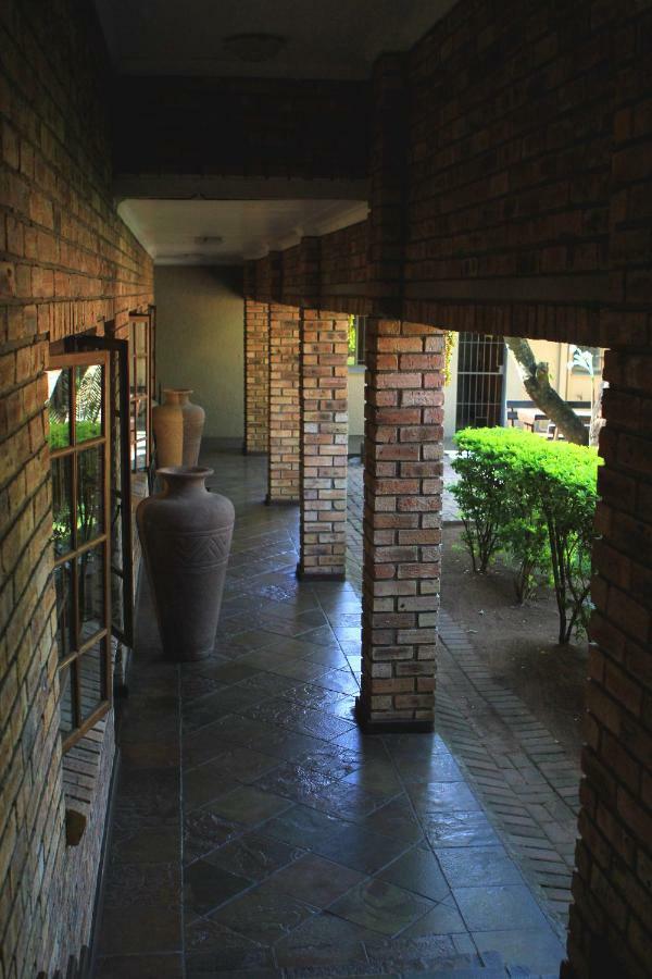 Belladona Guesthouse Mbombela Екстериор снимка